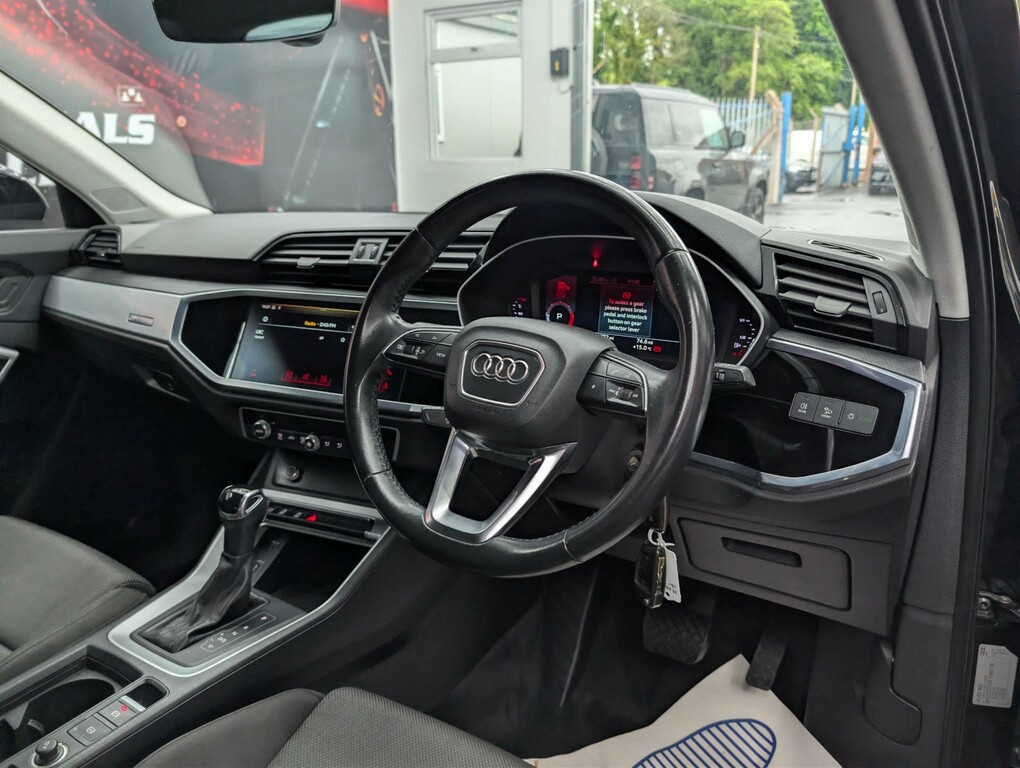 Audi Q3 Sport 35 Tdi VK69YMD #4