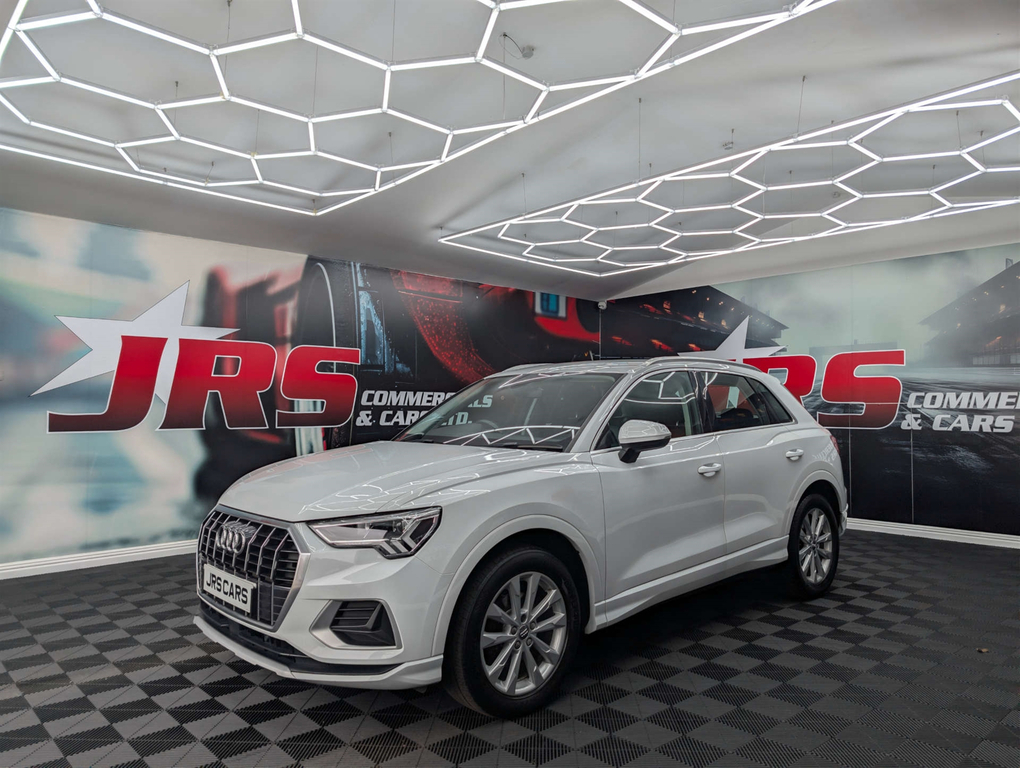 Audi Q3 Sport 35 Tdi YG69UOP White #3