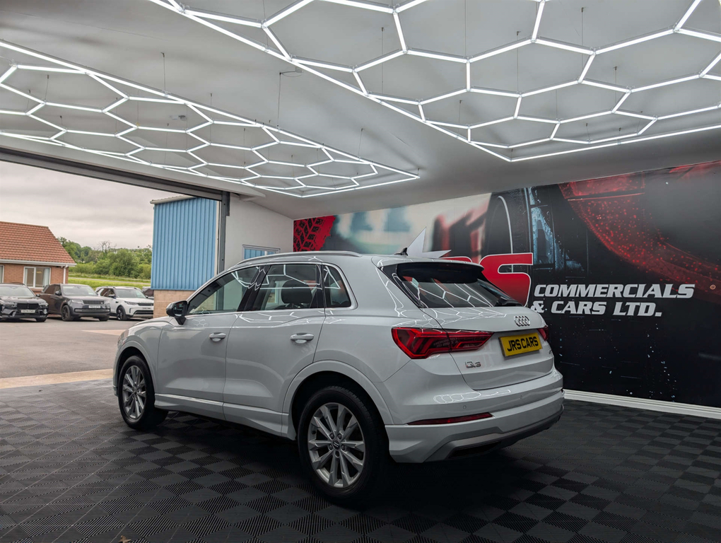 Audi Q3 Sport 35 Tdi YG69UOP White #4