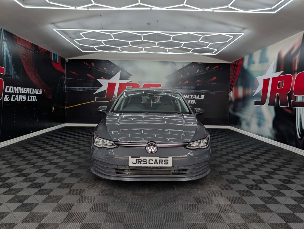 Volkswagen Golf Life Tdi YC73DFE #2