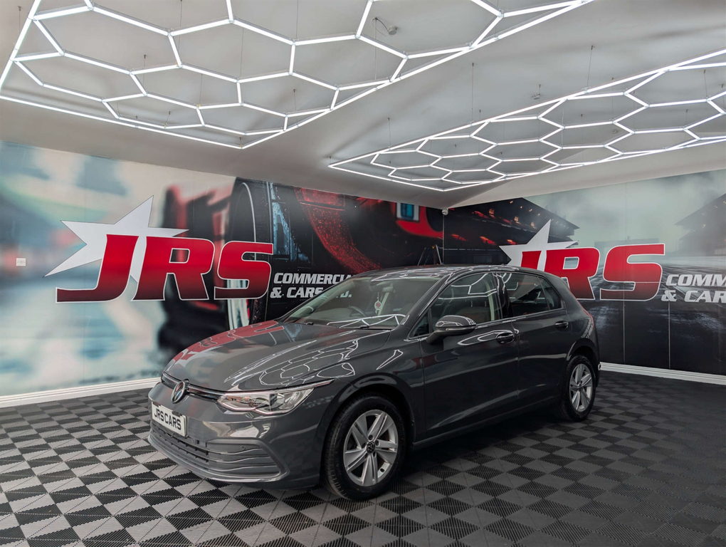 Volkswagen Golf Life Tdi YC73DFE #3