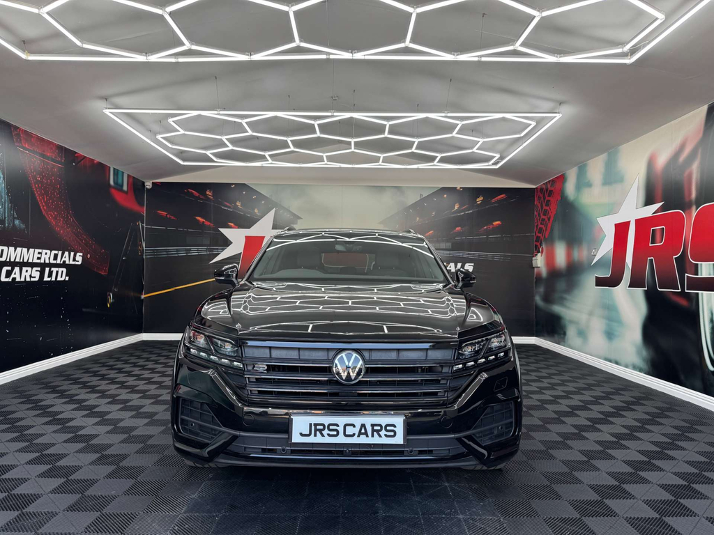 Volkswagen Touareg V6 Black Edition Tdi 4Wd DA23XSR  #2