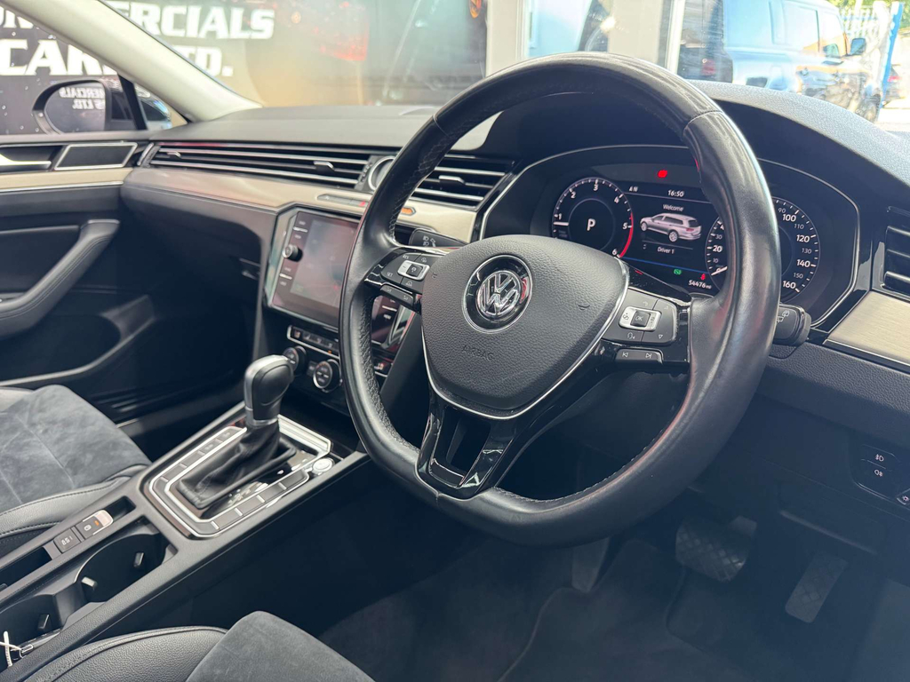 Volkswagen Passat Gt Tdi Bluemotion Technology PL18UHN  #6