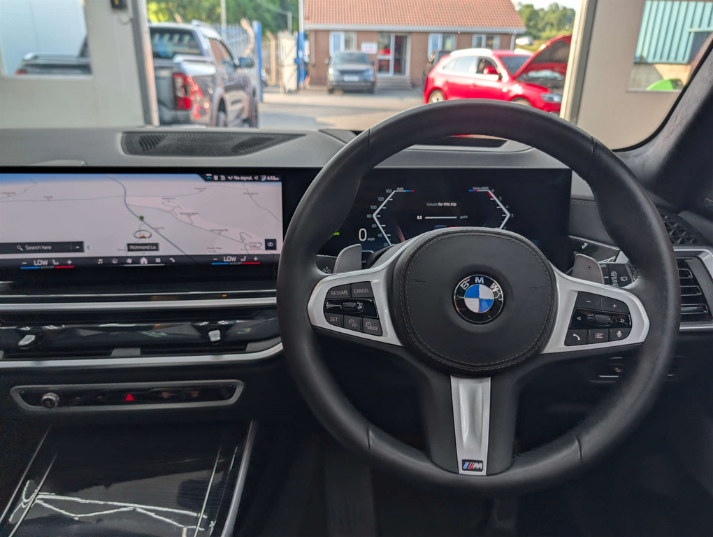 BMW X7 Xdrive M60i Step Ultimate Pack Black #31