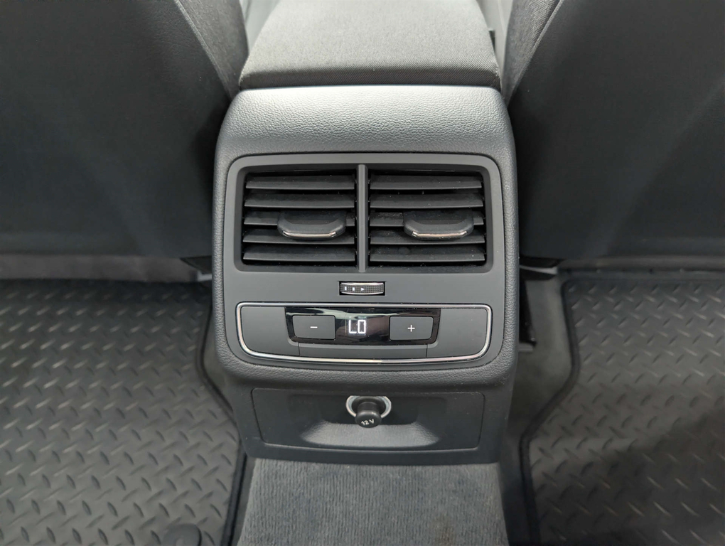Audi A4 2.0 Tdi Ultra Se Euro 6 Ss Black #10