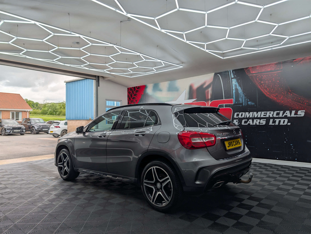 Mercedes-Benz GLA Class D 4Matic Amg Line Executive 4Wd Grey #4