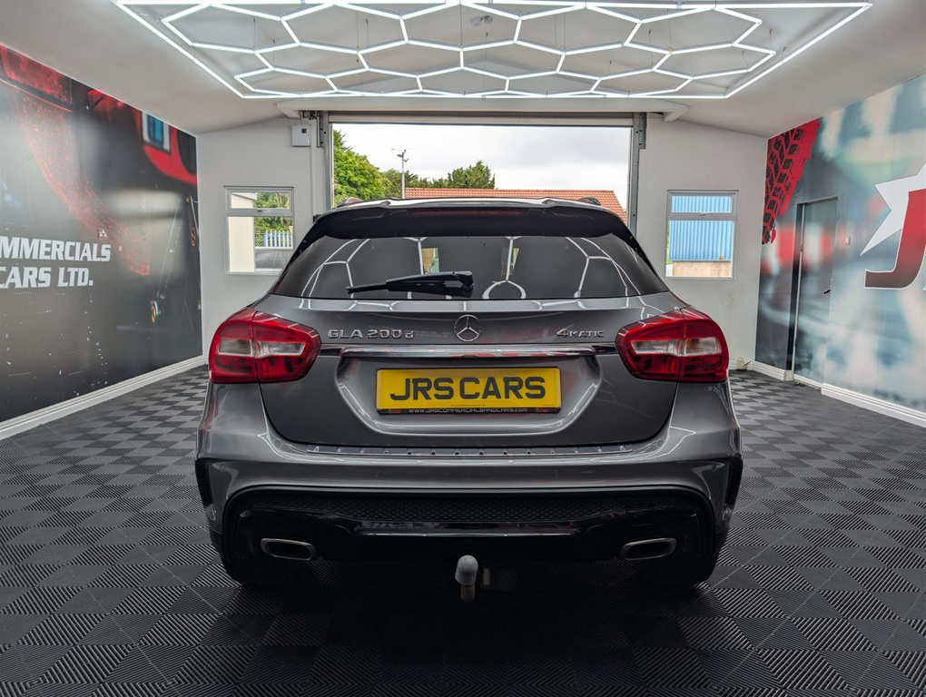 Mercedes-Benz GLA Class D 4Matic Amg Line Executive 4Wd Grey #5