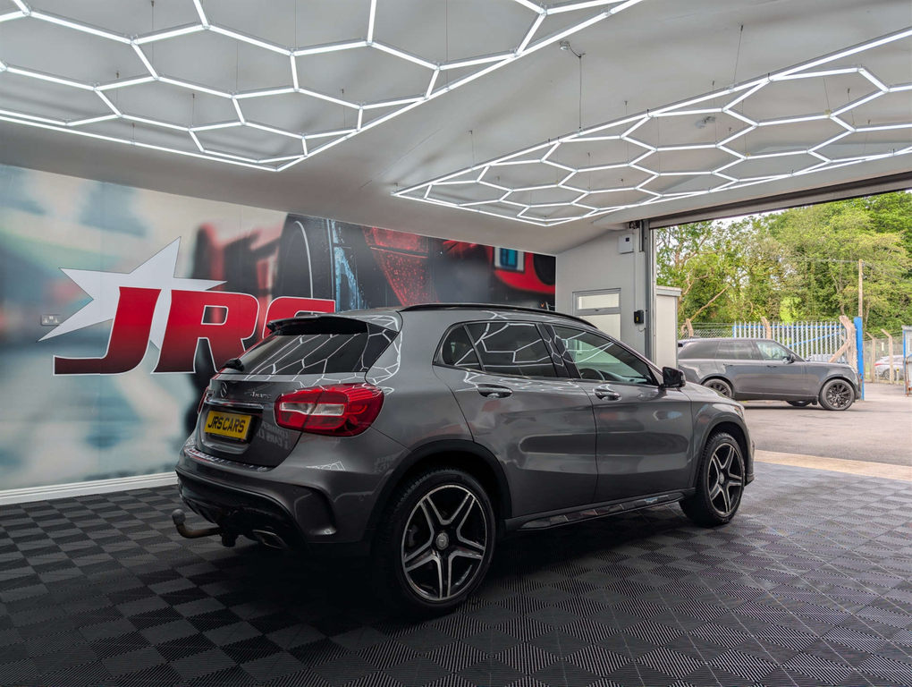Mercedes-Benz GLA Class D 4Matic Amg Line Executive 4Wd Grey #6