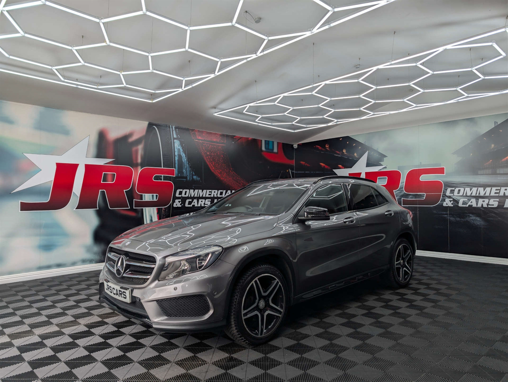 Mercedes-Benz GLA Class D 4Matic Amg Line Executive 4Wd Grey #3