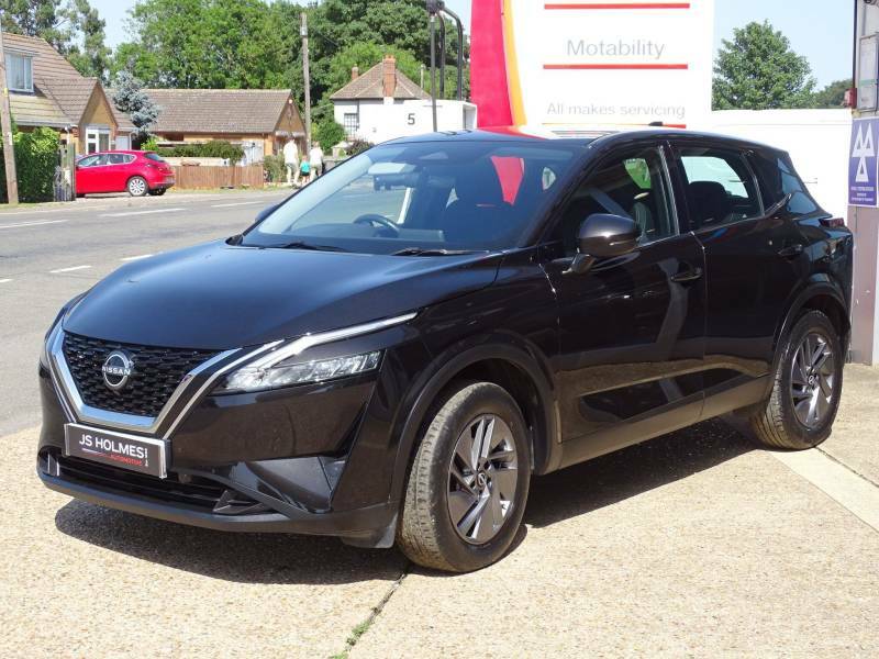 Nissan Qashqai 1.3 Dig-t Mh Acenta Premium - 2022 72 DN72CVU Black #2