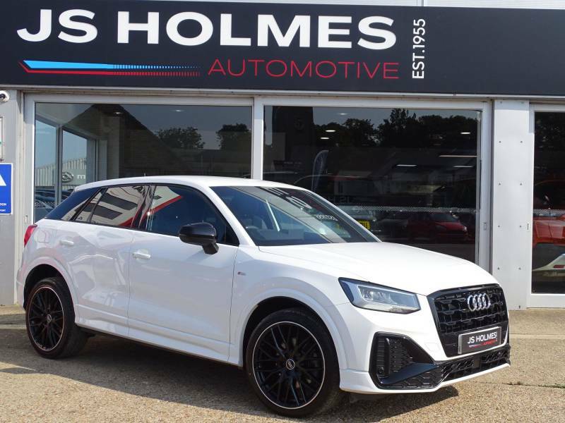 Audi Q2 35 Tfsi Black Edition - 2021 71 White