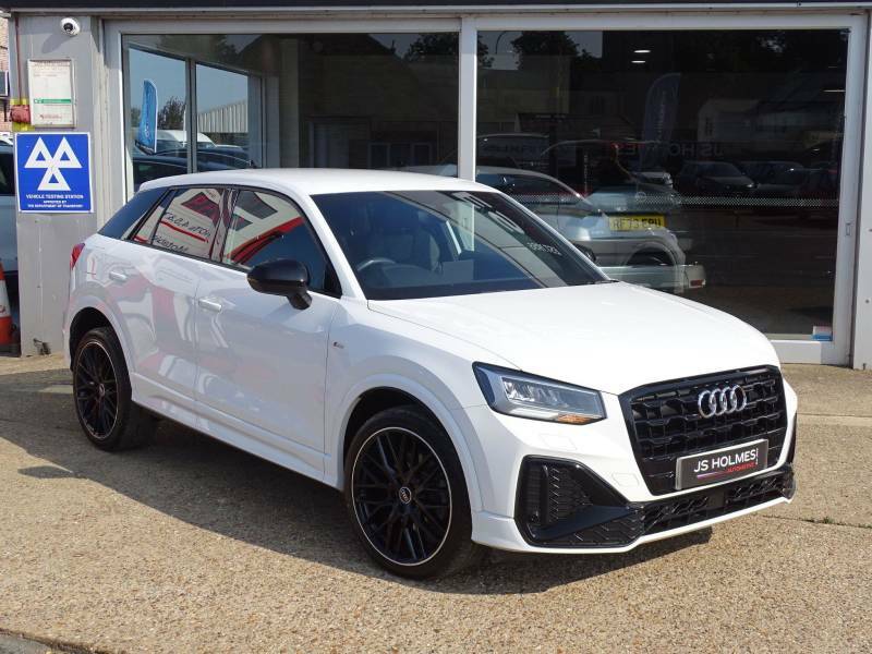 Audi Q2 35 Tfsi Black Edition - 2021 71 MV71YZH White #5