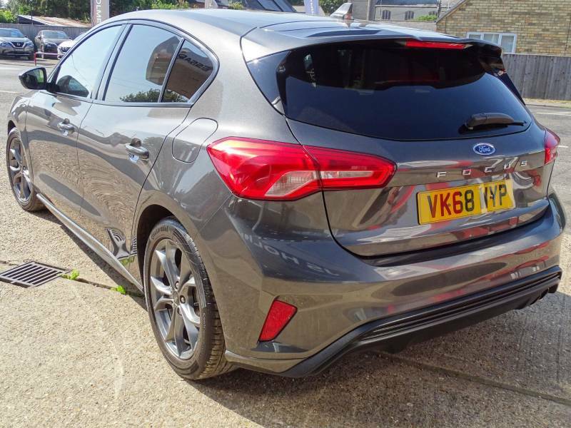 Ford Focus 1.5 Ecoboost 150 St-line - 2018 68 VK68WYP Grey #4