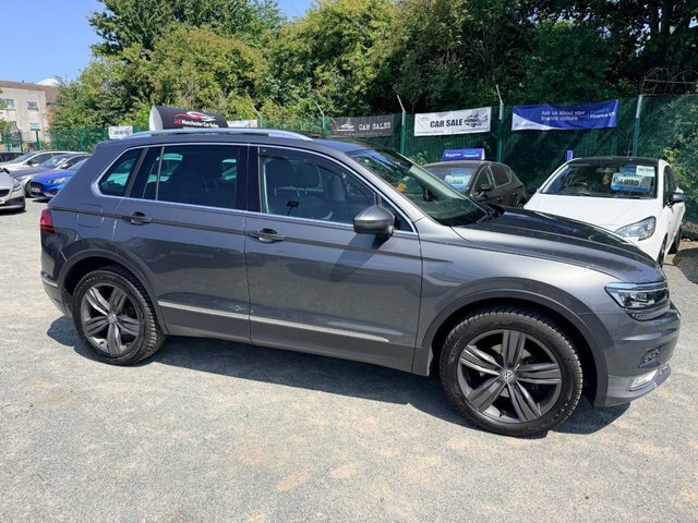 Volkswagen Tiguan 2.0 Tdi Bluemotion Tech Sel Suv Dsg 4Mo Grey #3