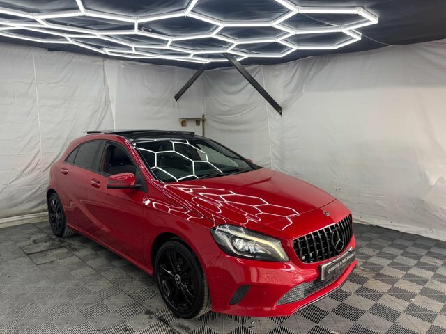 Mercedes-Benz A Class 2.1 A200d Sport Premium Plus Euro 6 S S Red