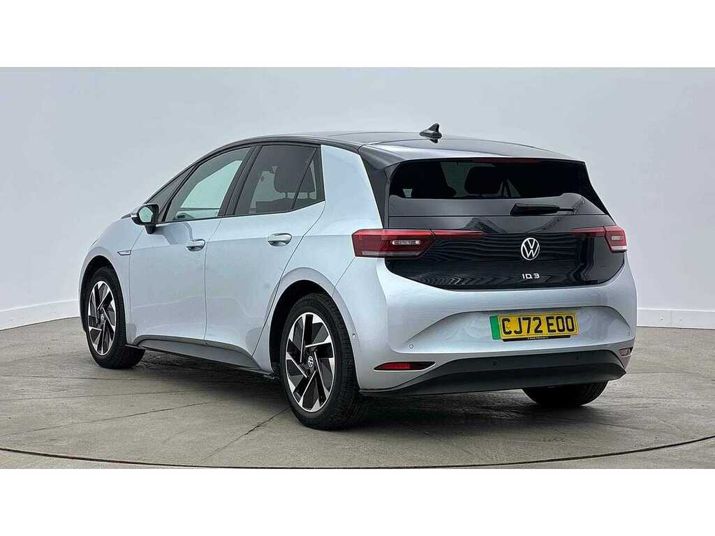 Volkswagen ID.3 Pro Performance 58Kwh Family Hatchback Electri Silver #3