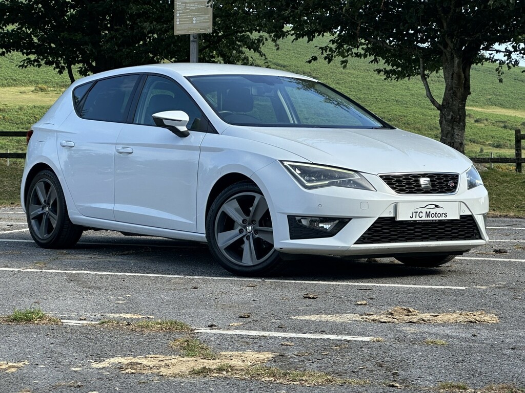 Seat Leon Hatchback 1.4 Ecotsi 150 Fr Technology P KR66FPL White
