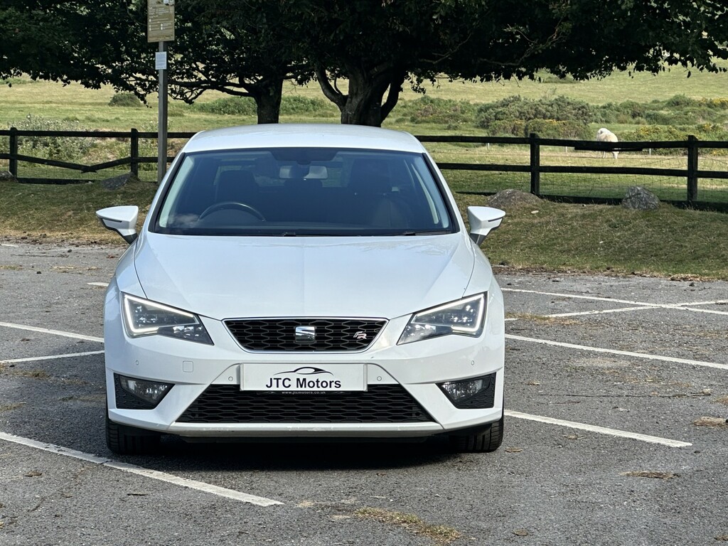 Seat Leon Hatchback 1.4 Ecotsi 150 Fr Technology P KR66FPL White #4