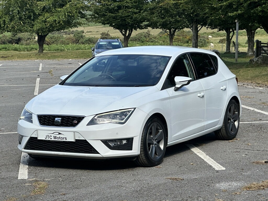Seat Leon Hatchback 1.4 Ecotsi 150 Fr Technology P KR66FPL White #6