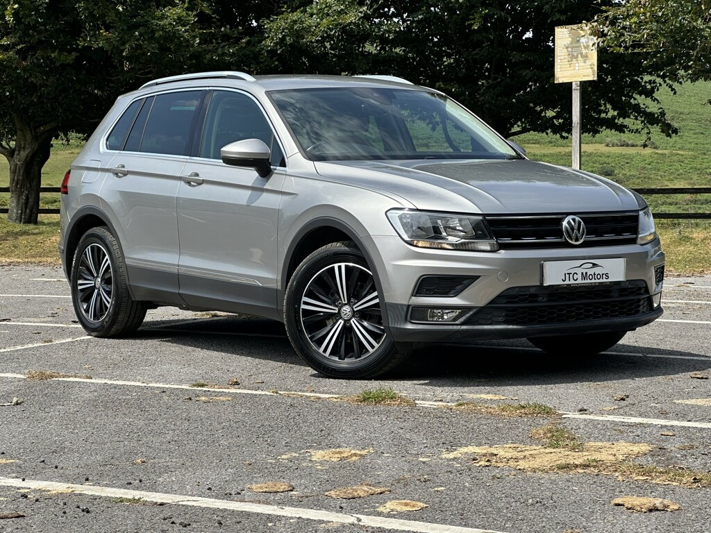 Volkswagen Tiguan Suv 2.0 Tdi 150 Se Nav Man, Silver E Silver