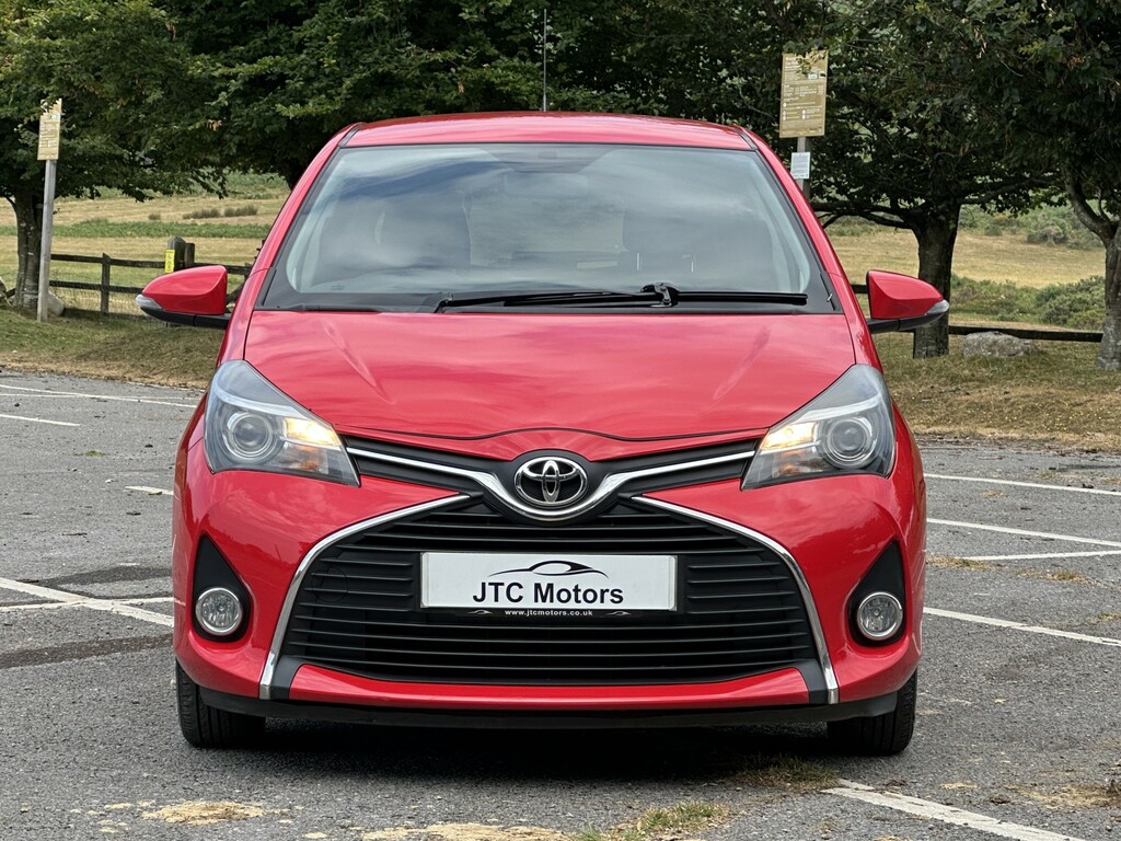 Toyota Yaris Hatchback 1.33 Vvt-i Icon Man, Red, WA17YJT Red #6