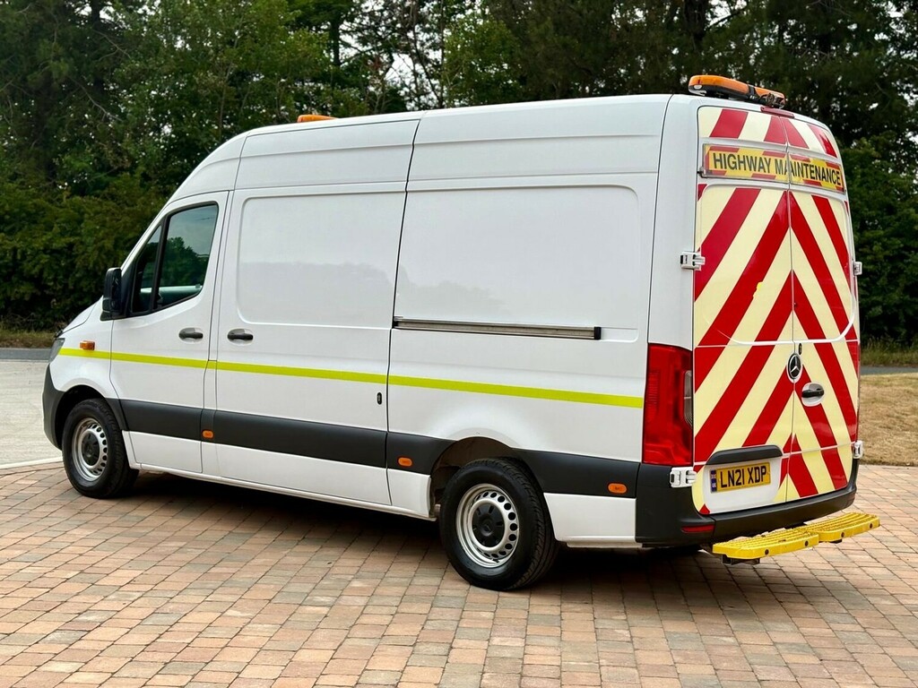 Mercedes-Benz Sprinter Diesel #4