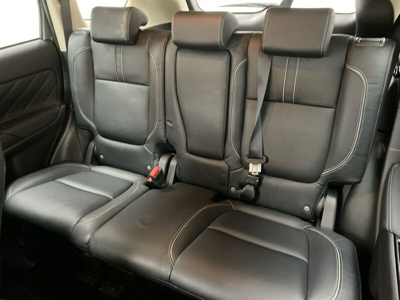 Mitsubishi Outlander 2.0H 12Kwh 4H Cvt 4Wd Euro 6 Ss Black #15