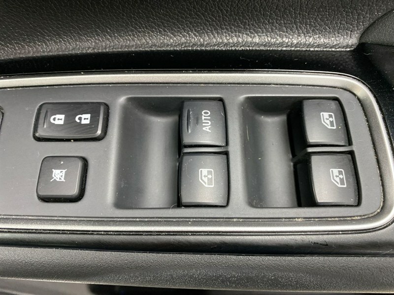 Mitsubishi Outlander 2.0H 12Kwh 4H Cvt 4Wd Euro 6 Ss Black #65