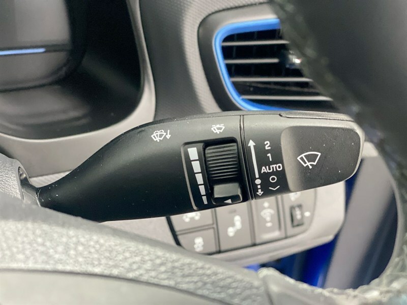 Hyundai Ioniq Hybrid 1.6 H-gdi Premium  #64