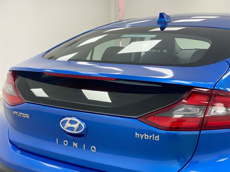 Hyundai Ioniq Hybrid 1.6 H-gdi Premium  #30
