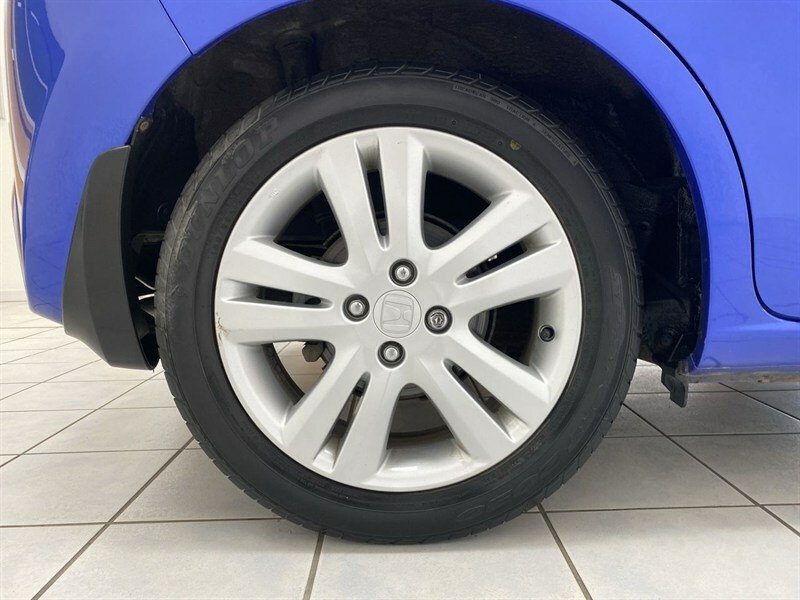 Honda Jazz 1.5 I-vtec Es Plus Hatchback Cvt Euro 5 Black #19