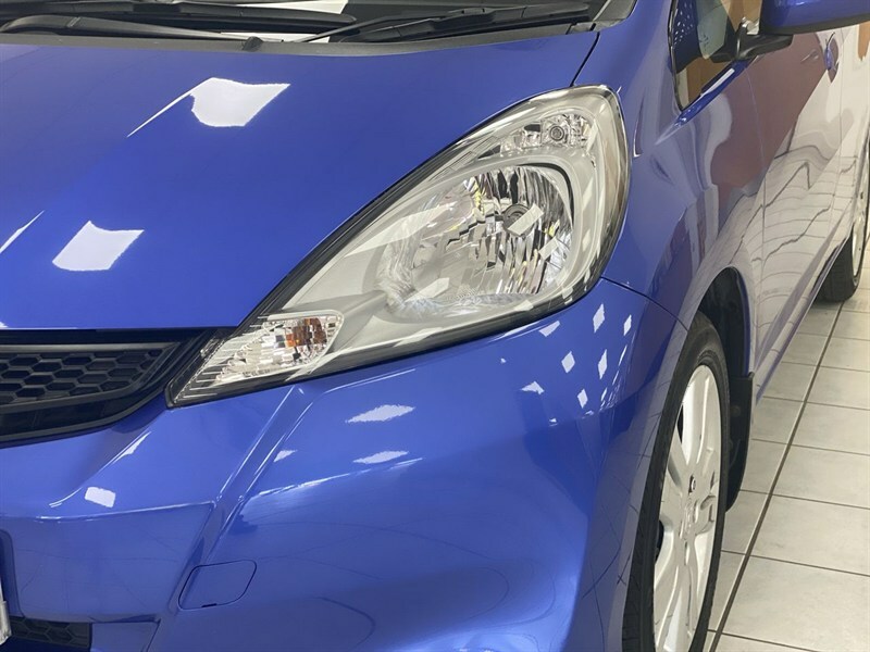 Honda Jazz 1.5 I-vtec Es Plus Hatchback Cvt Euro 5 Black #11