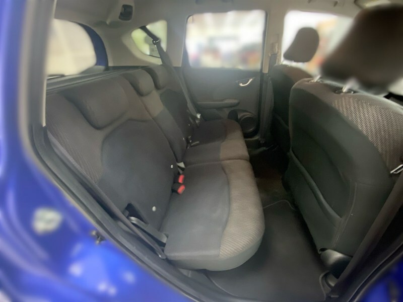 Honda Jazz 1.5 I-vtec Es Plus Hatchback Cvt Euro 5 Black #80