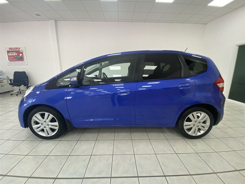 Honda Jazz 1.5 I-vtec Es Plus Hatchback Cvt Euro 5 Black #15