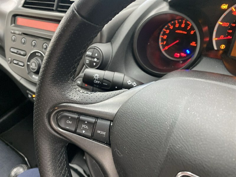 Honda Jazz 1.5 I-vtec Es Plus Hatchback Cvt Euro 5 Black #52