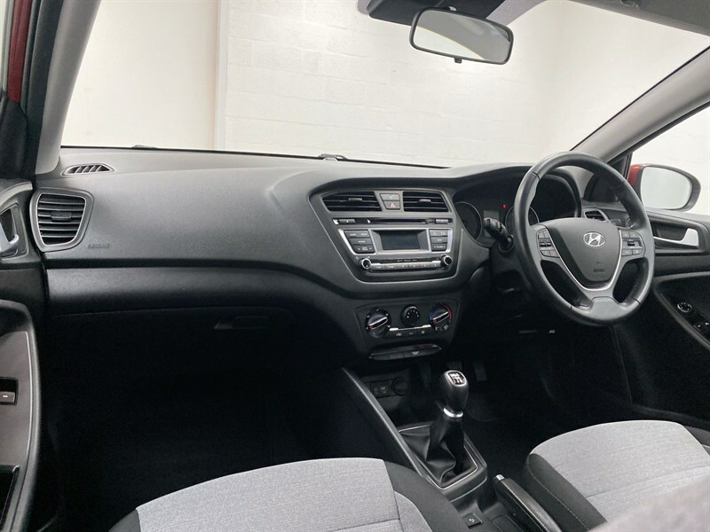 Hyundai I20 1.2 Se DU66MZW Red #2