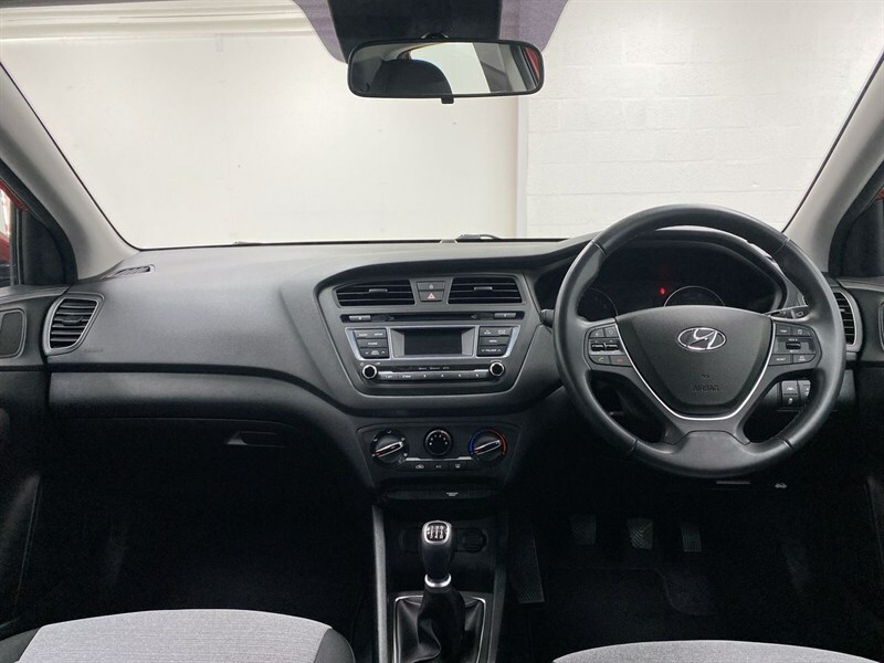 Hyundai I20 1.2 Se DU66MZW Red #4