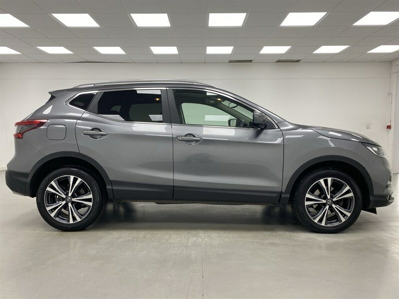 Nissan Qashqai 1.3 Dig-t N-connecta Grey #5