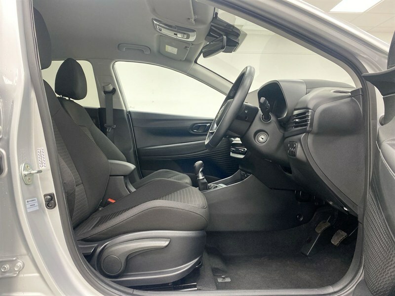Hyundai I20  Grey #32