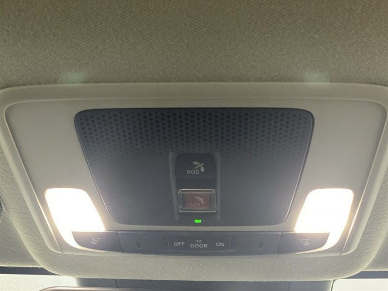 Honda Hr-V Advance White #52