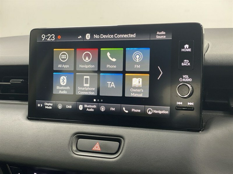 Honda Hr-V Advance White #45