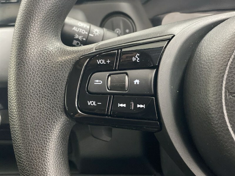 Honda Hr-V Advance White #37