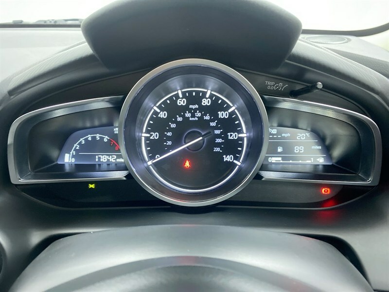 Mazda 2 1.5 Skyactiv G Gt Sport Red #11