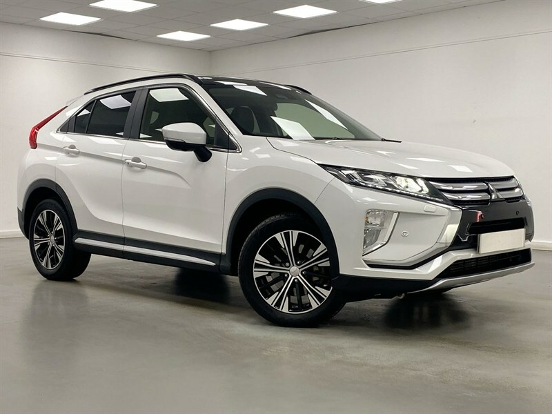 Mitsubishi Eclipse Cross 1.5 4 Cvt 4Wd White