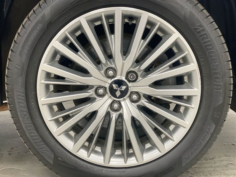 Mitsubishi Outlander 2.0 Mivec Exceed Cvt Blue #15