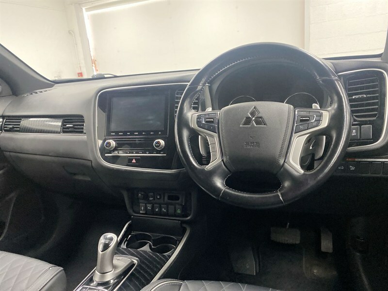 Mitsubishi Outlander 2.0 Mivec Exceed Cvt Blue #32