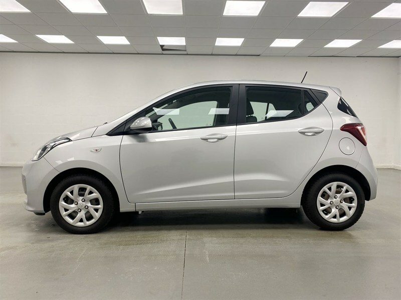 Hyundai I10 Se Blue #13