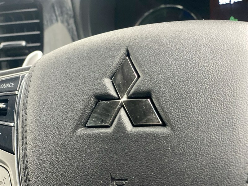 Mitsubishi Outlander 2021 21 Phev  #42