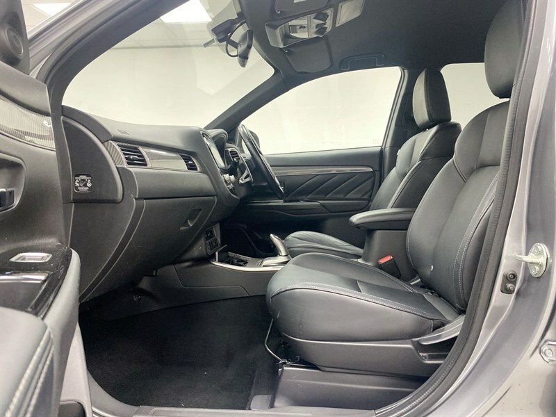 Mitsubishi Outlander 2021 21 Phev  #52