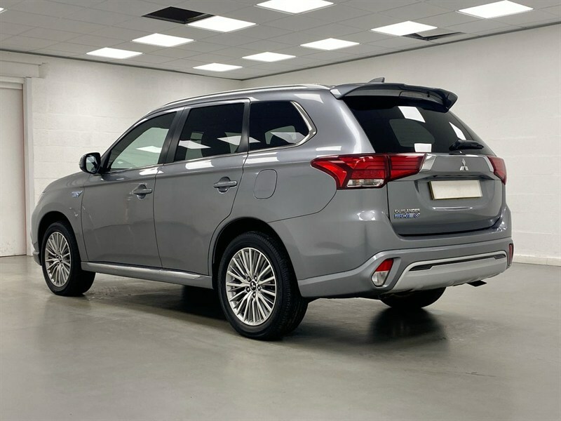 Mitsubishi Outlander 2.4 Phev Dynamic Grey #3